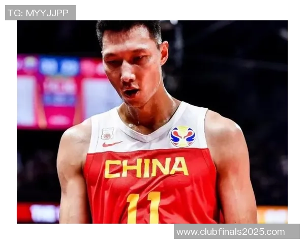 易建联的篮球传奇之路：从CBA明星到国际赛场的闪耀时刻